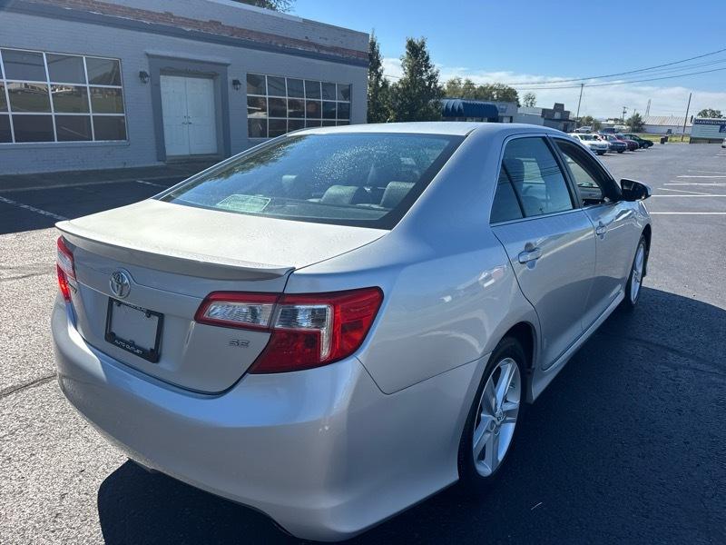 Toyota Camry XLE 2013