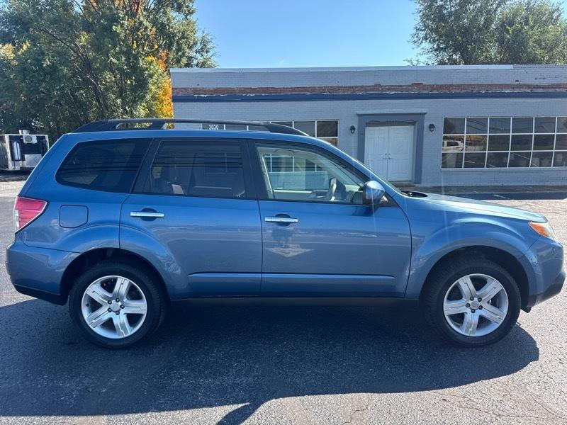 Subaru Forester 2.5X Premium 2009