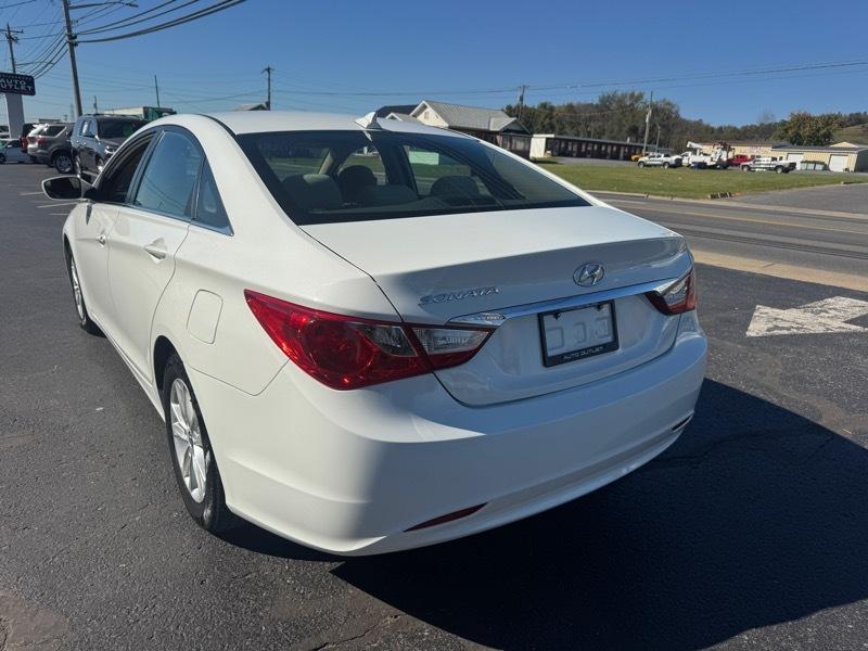 Hyundai Sonata GLS 2013