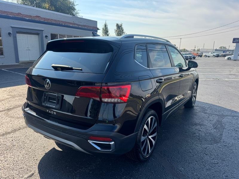 Volkswagen Taos SE 2022