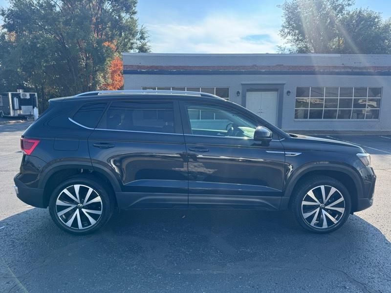 Volkswagen Taos SE 2022