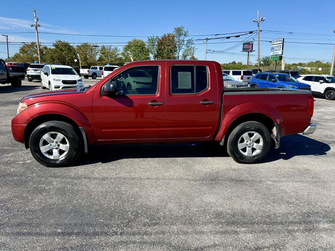 Nissan Frontier 4WD Crew Cab SWB Auto SV 2013