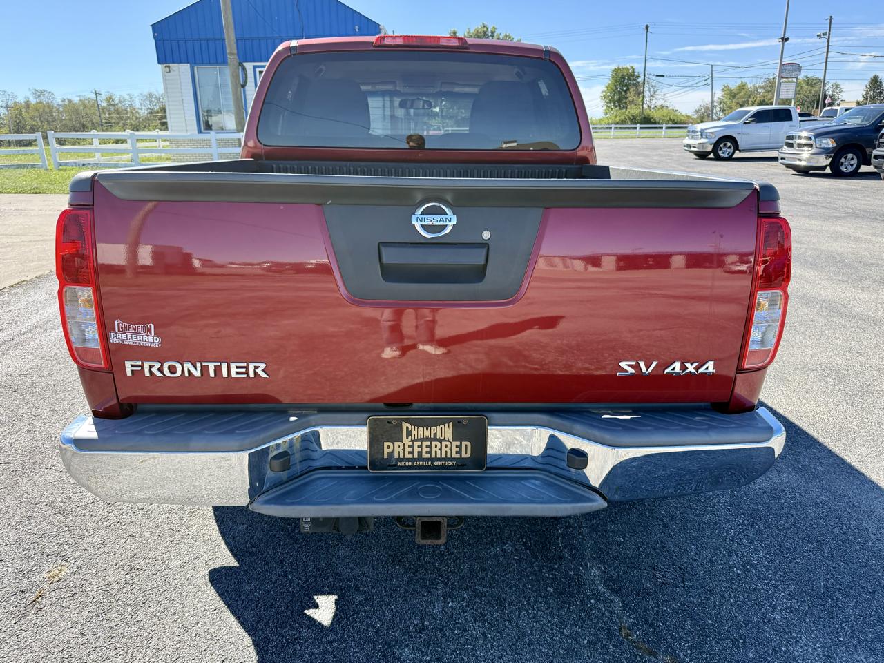 Nissan Frontier 4WD Crew Cab SWB Auto SV 2013