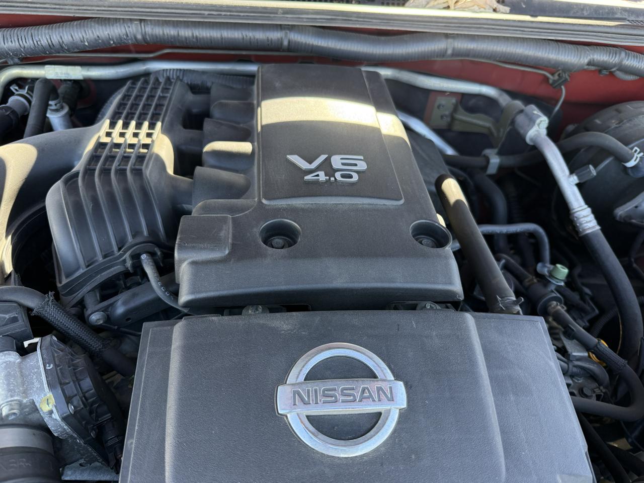 Nissan Frontier 4WD Crew Cab SWB Auto SV 2013