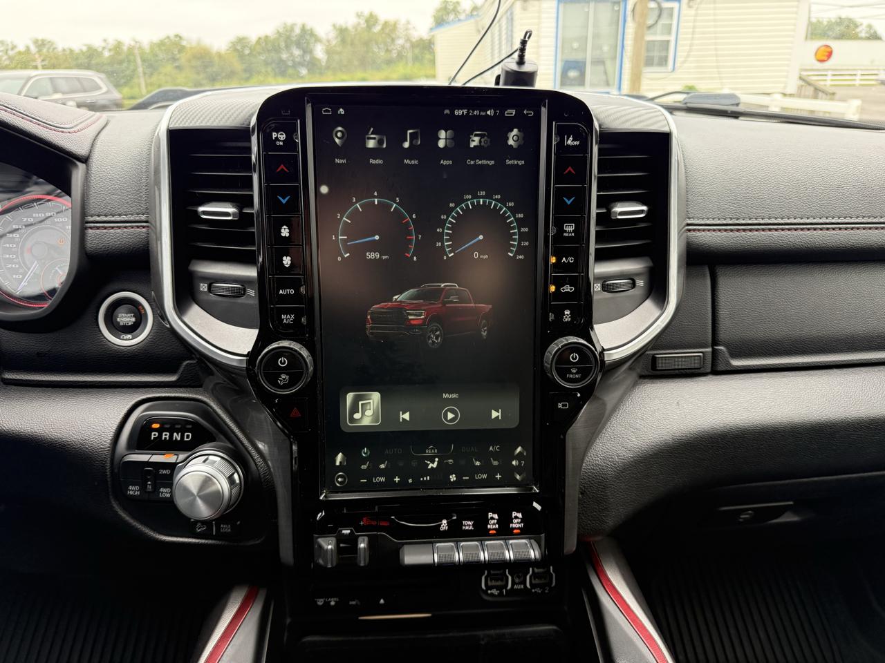 RAM 1500 Rebel 4x4 Quad Cab 6'4" Box 2019
