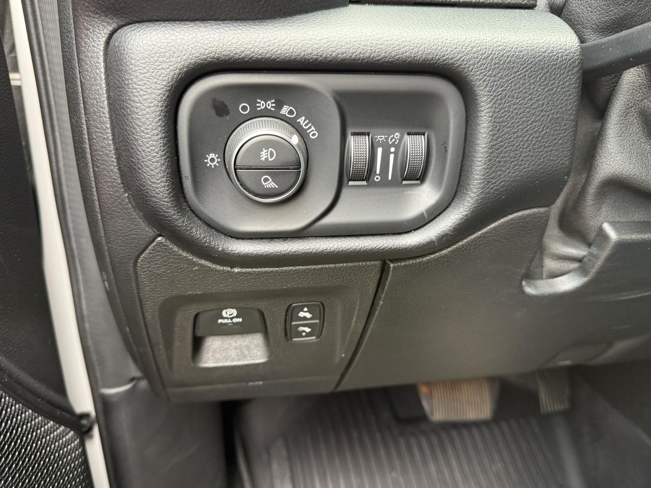 RAM 1500 Rebel 4x4 Quad Cab 6'4" Box 2019