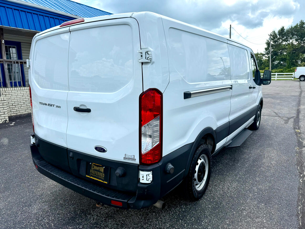 Ford Transit Cargo Van T-350 130" Low Rf 9500 GVWR RWD 2020 Ford Transit Cargo Van T-350 130" Low Rf 9500 GVWR RWD 2020