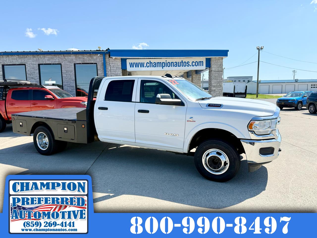 2022 RAM 3500 Chassis Cab Tradesman 4WD Crew Cab 60" CA 172.4" WB