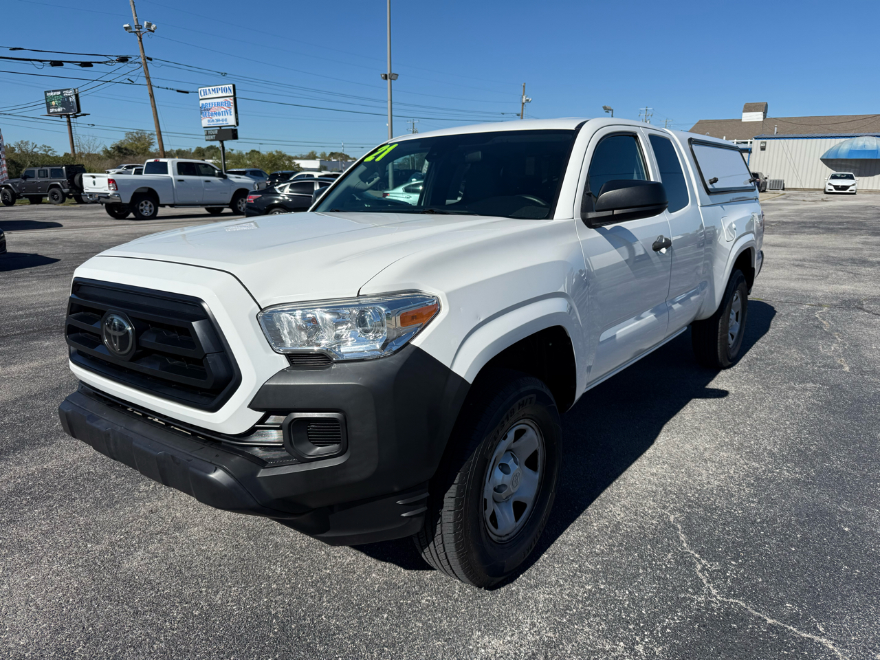 Toyota Tacoma 2WD SR5 Access Cab 6' Bed I4 AT (Natl) 2021 Toyota Tacoma 2WD SR5 Access Cab 6' Bed I4 AT (Natl) 2021