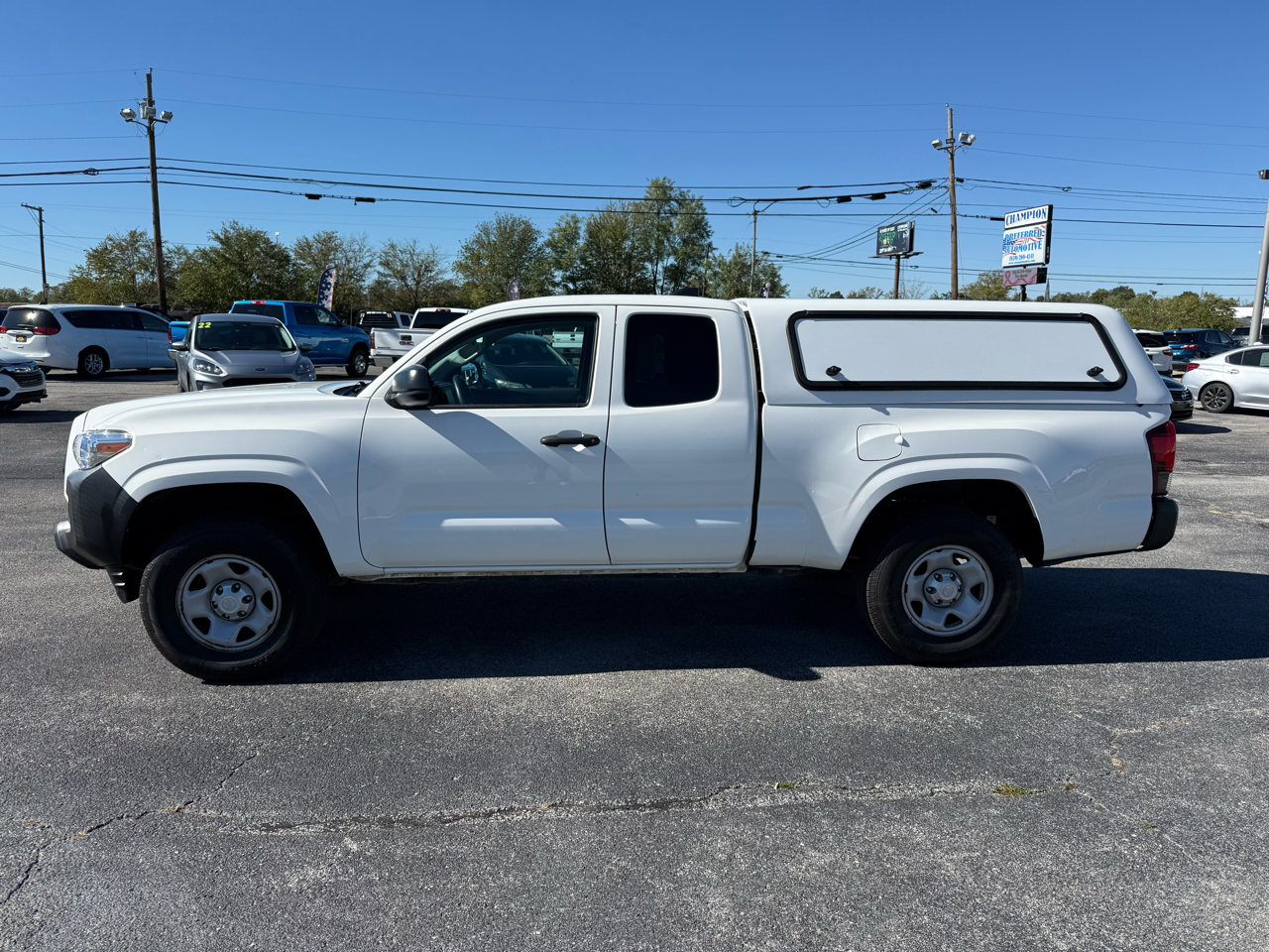 Toyota Tacoma 2WD SR5 Access Cab 6' Bed I4 AT (Natl) 2021 Toyota Tacoma 2WD SR5 Access Cab 6' Bed I4 AT (Natl) 2021