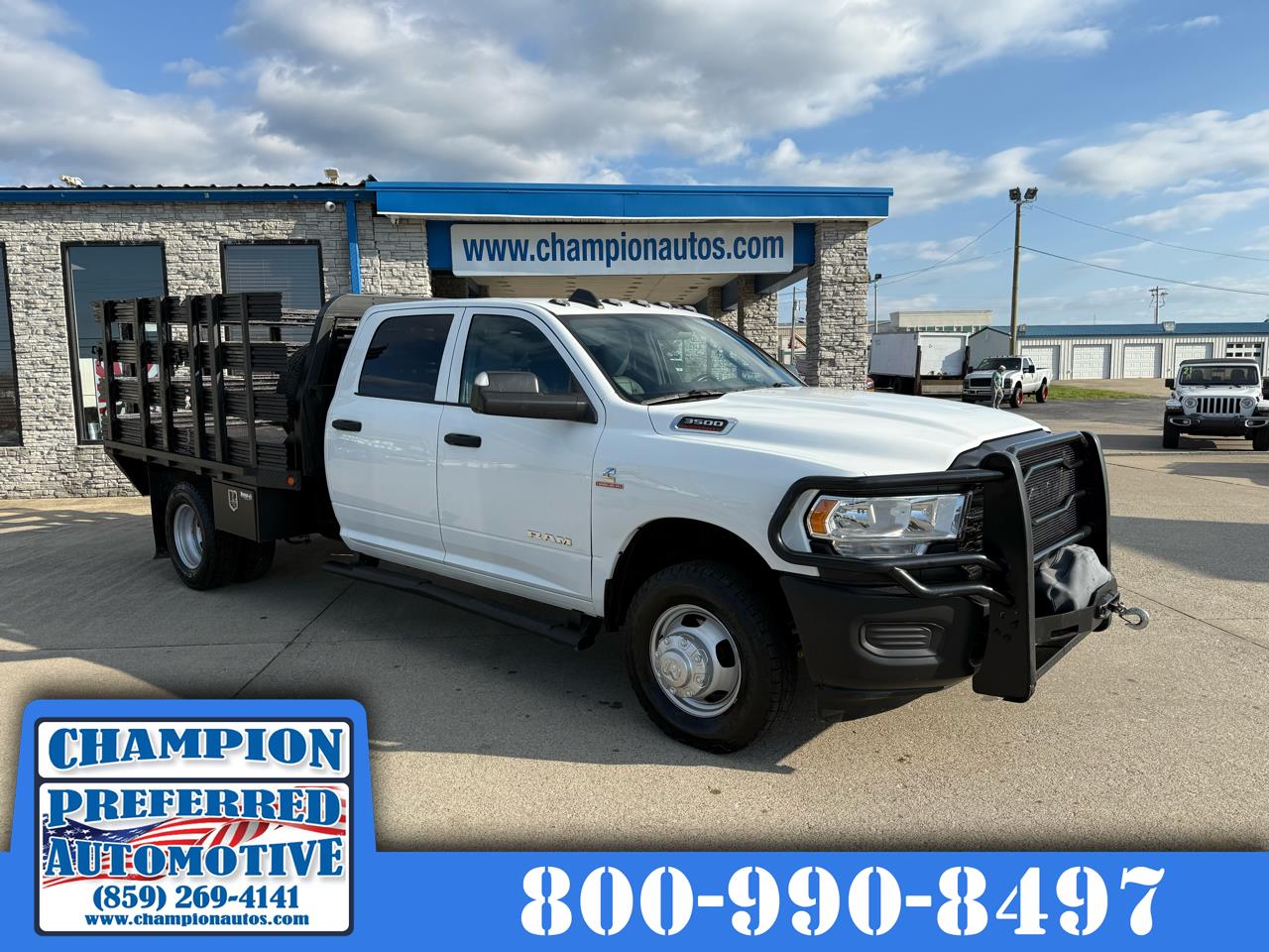 2022 RAM 3500 Chassis Cab Tradesman 4WD Crew Cab 60" CA 172.4" WB