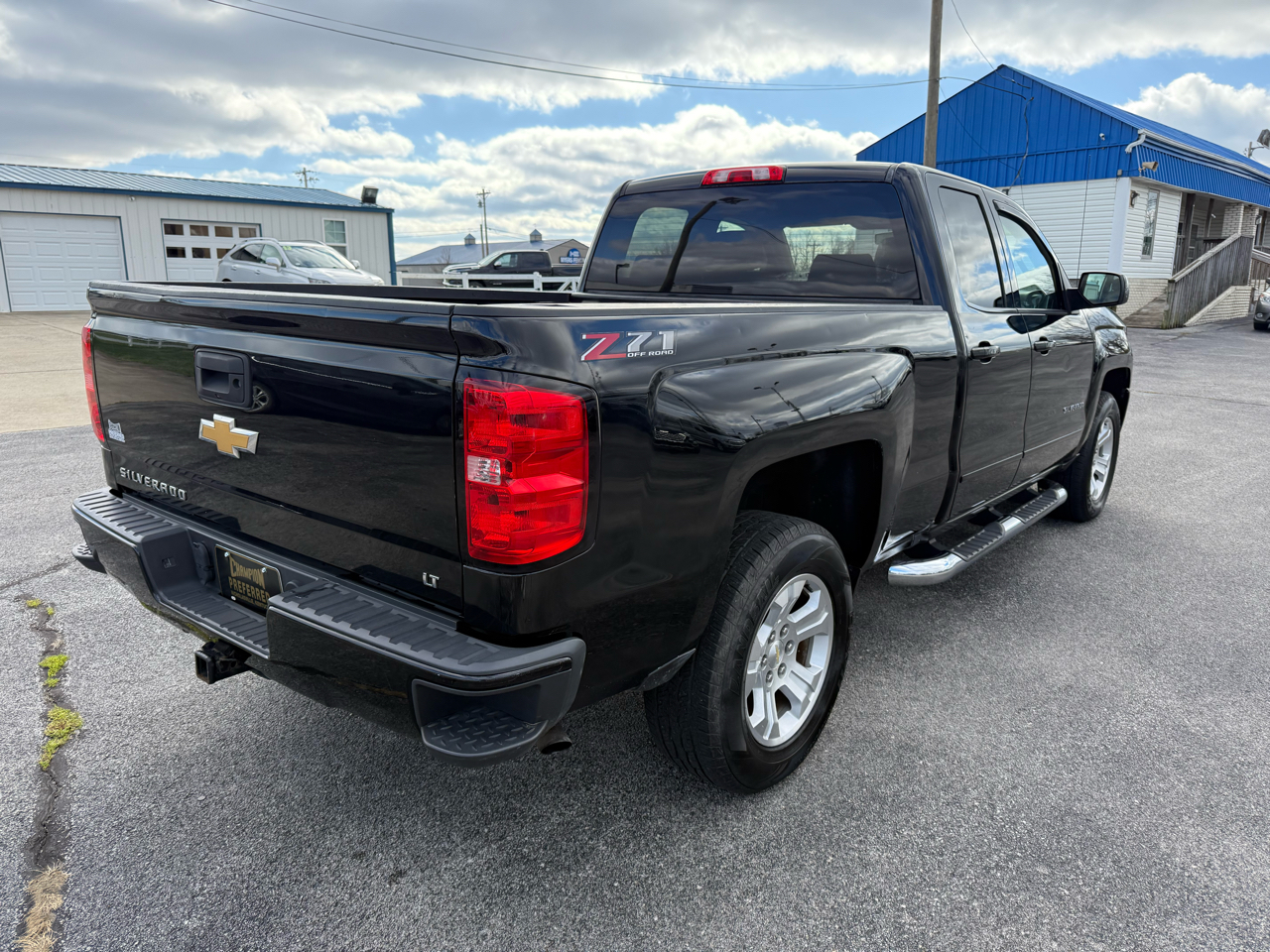 Chevrolet Silverado 1500 4WD Double Cab 143.5" LT w/2LT 2018