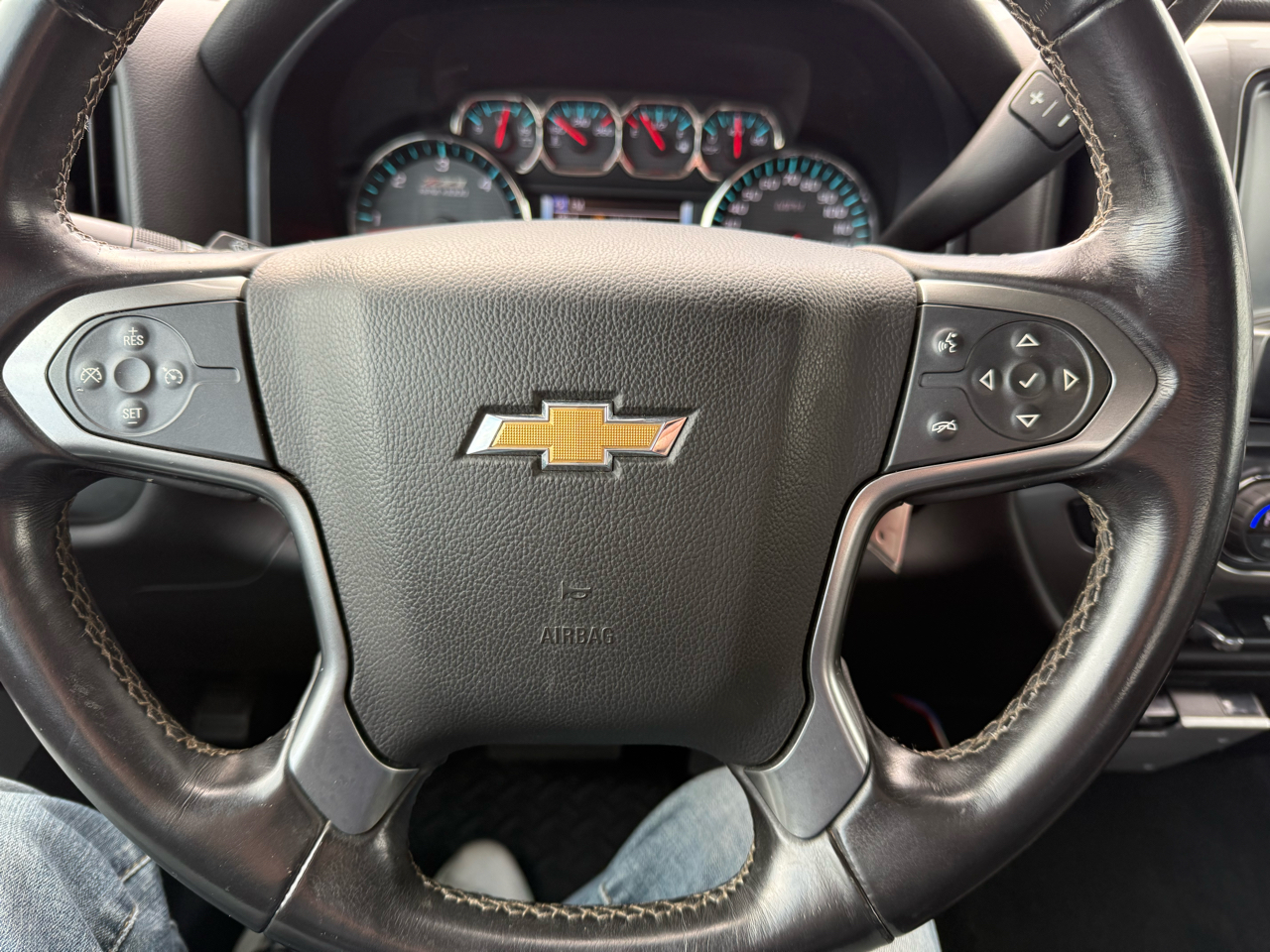 Chevrolet Silverado 1500 4WD Double Cab 143.5" LT w/2LT 2018