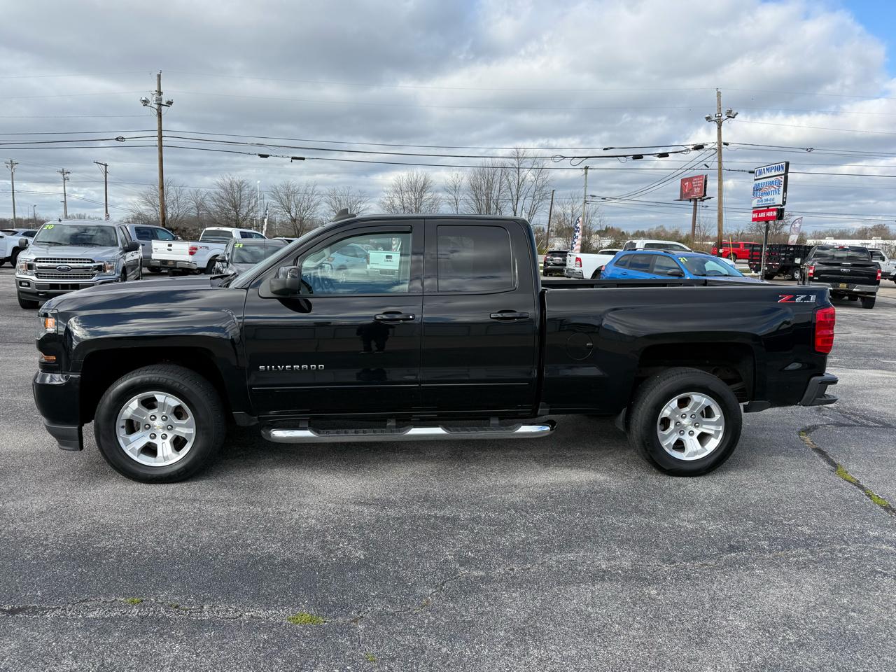 Chevrolet Silverado 1500 4WD Double Cab 143.5" LT w/2LT 2018