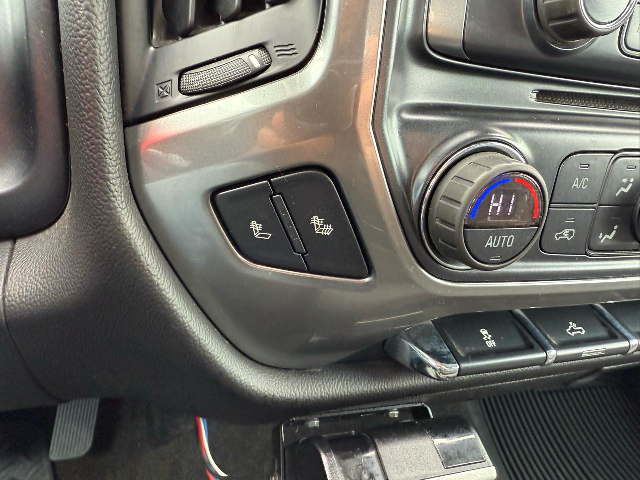 Chevrolet Silverado 1500 4WD Double Cab 143.5" LT w/2LT 2018