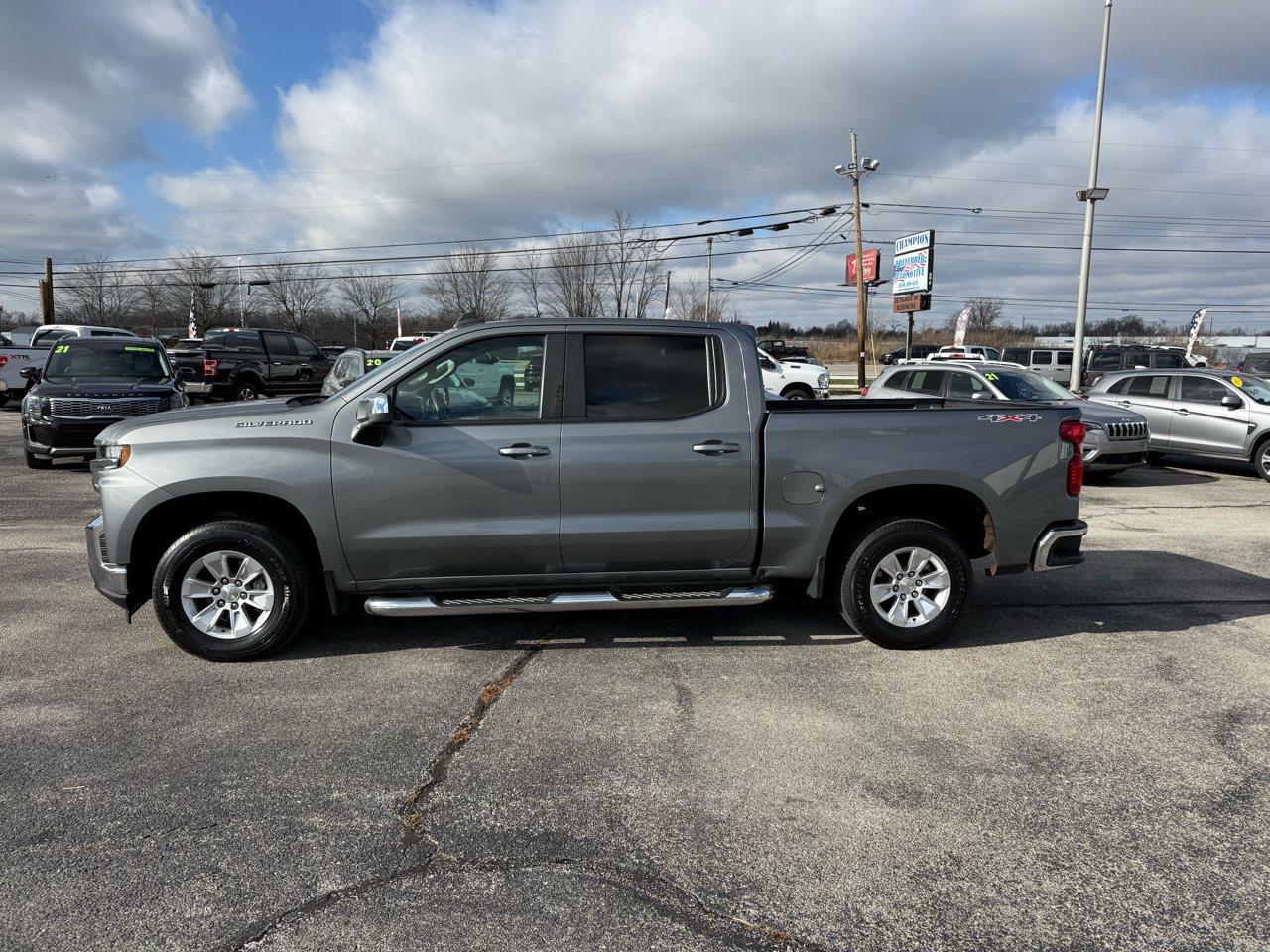 Chevrolet Silverado 1500 4WD Crew Cab 147" LT w/1LT 2021