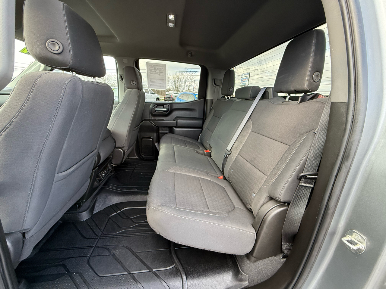 Chevrolet Silverado 1500 4WD Crew Cab 147" LT w/1LT 2021