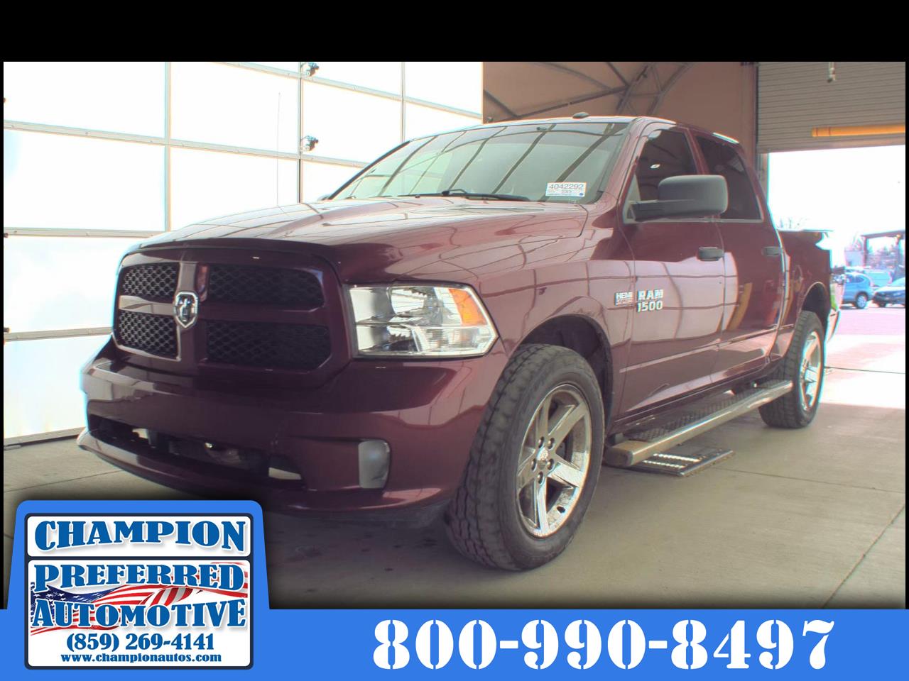 RAM 1500 Express 4x4 Crew Cab 5'7" Box 2018