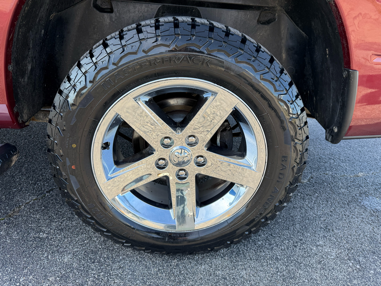 RAM 1500 Express 4x4 Crew Cab 5'7" Box 2018