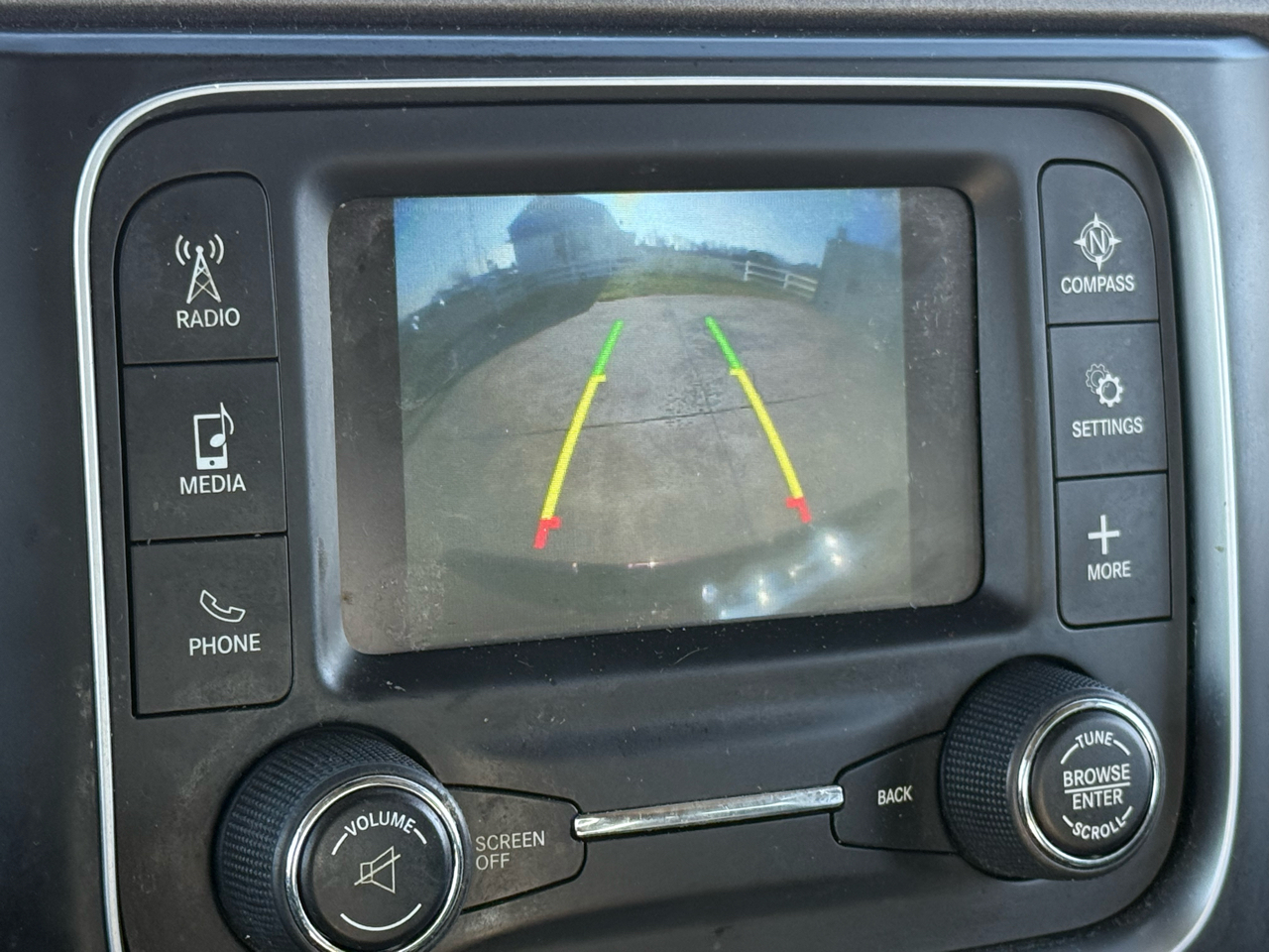 RAM 1500 Express 4x4 Crew Cab 5'7" Box 2018