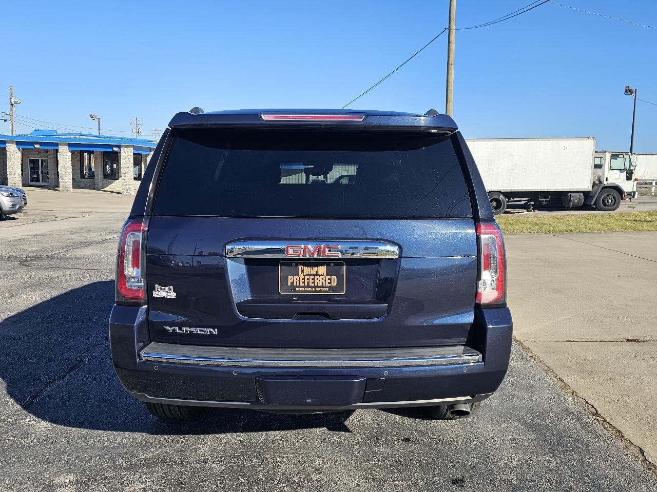 GMC Yukon 4WD 4dr Denali 2019