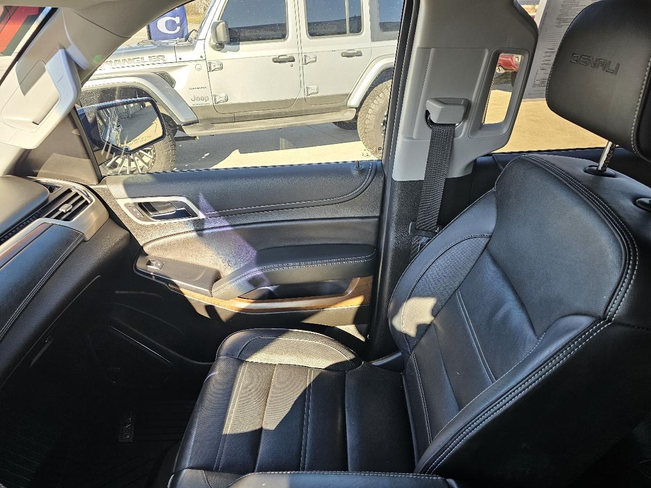 GMC Yukon 4WD 4dr Denali 2019