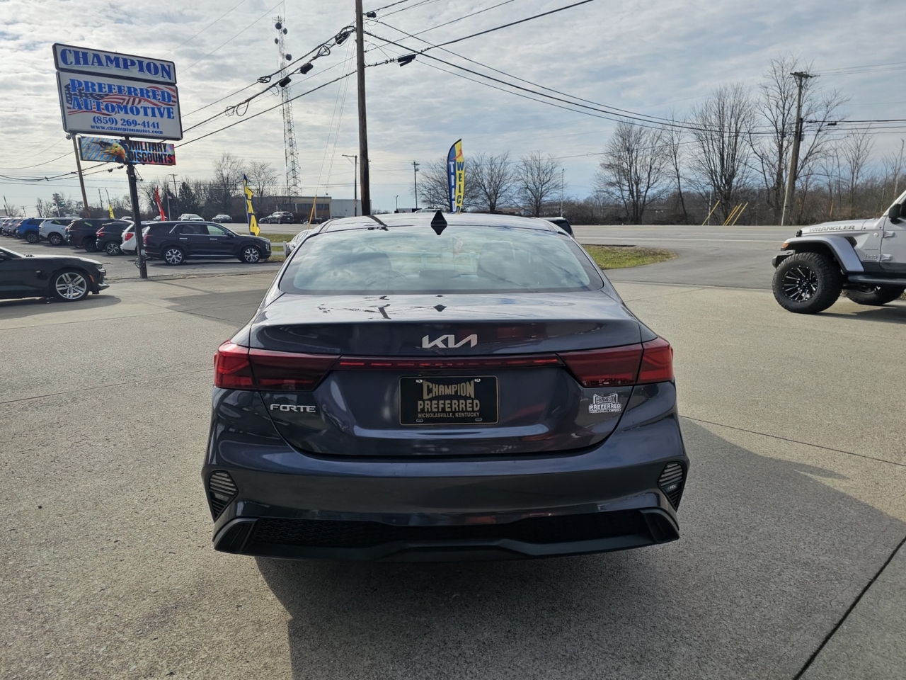 Kia Forte LXS IVT 2023