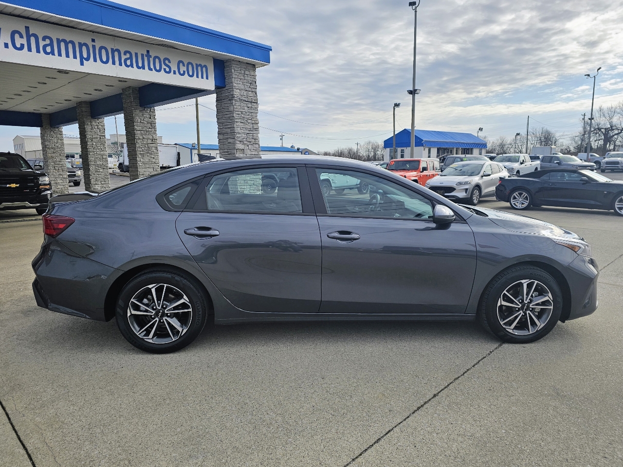 Kia Forte LXS IVT 2023