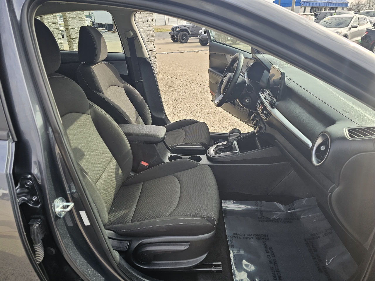 Kia Forte LXS IVT 2023