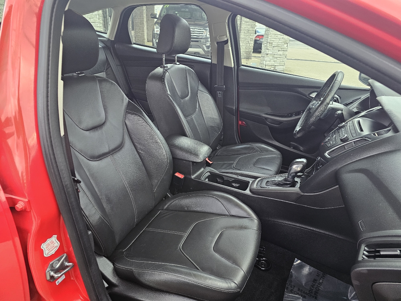 Ford Focus 5dr HB SE 2015