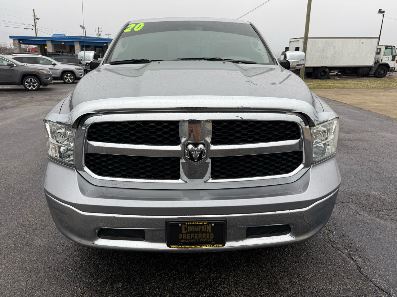 RAM 1500 Classic SLT 4x2 Crew Cab 6'4" Box 2020