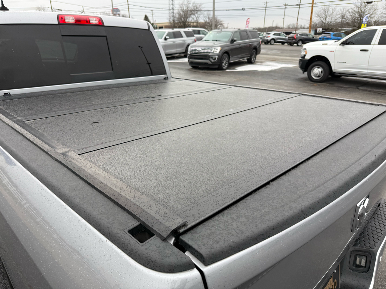 RAM 1500 Classic SLT 4x2 Crew Cab 6'4" Box 2020