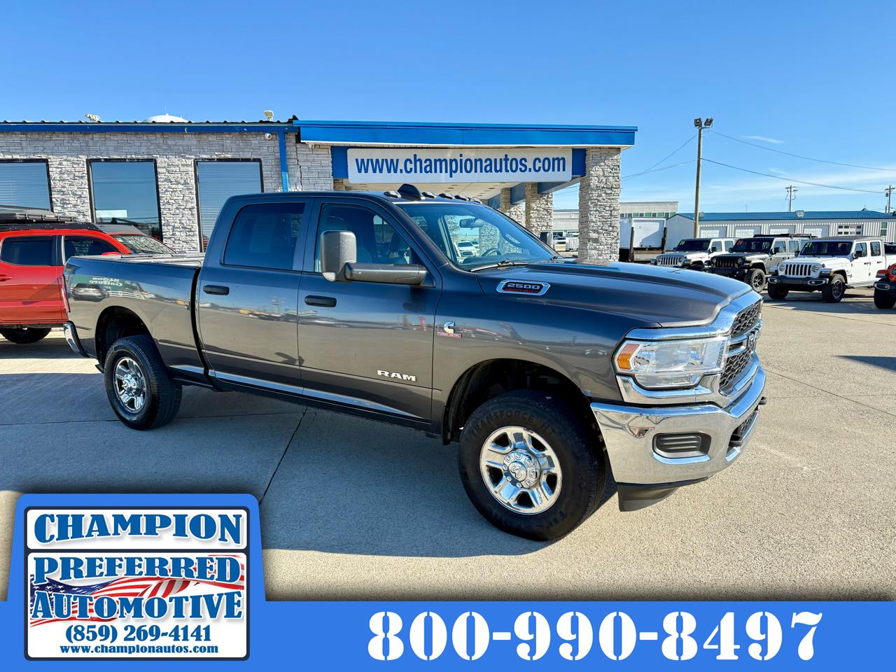 2022 RAM 2500 Tradesman 4x4 Crew Cab 6'4" Box