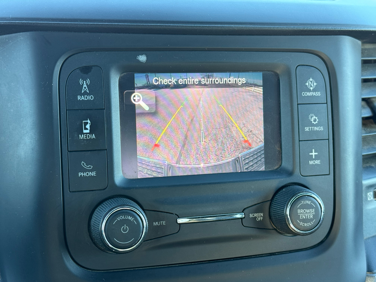 RAM 2500 Tradesman 4x4 Crew Cab 6'4" Box 2022