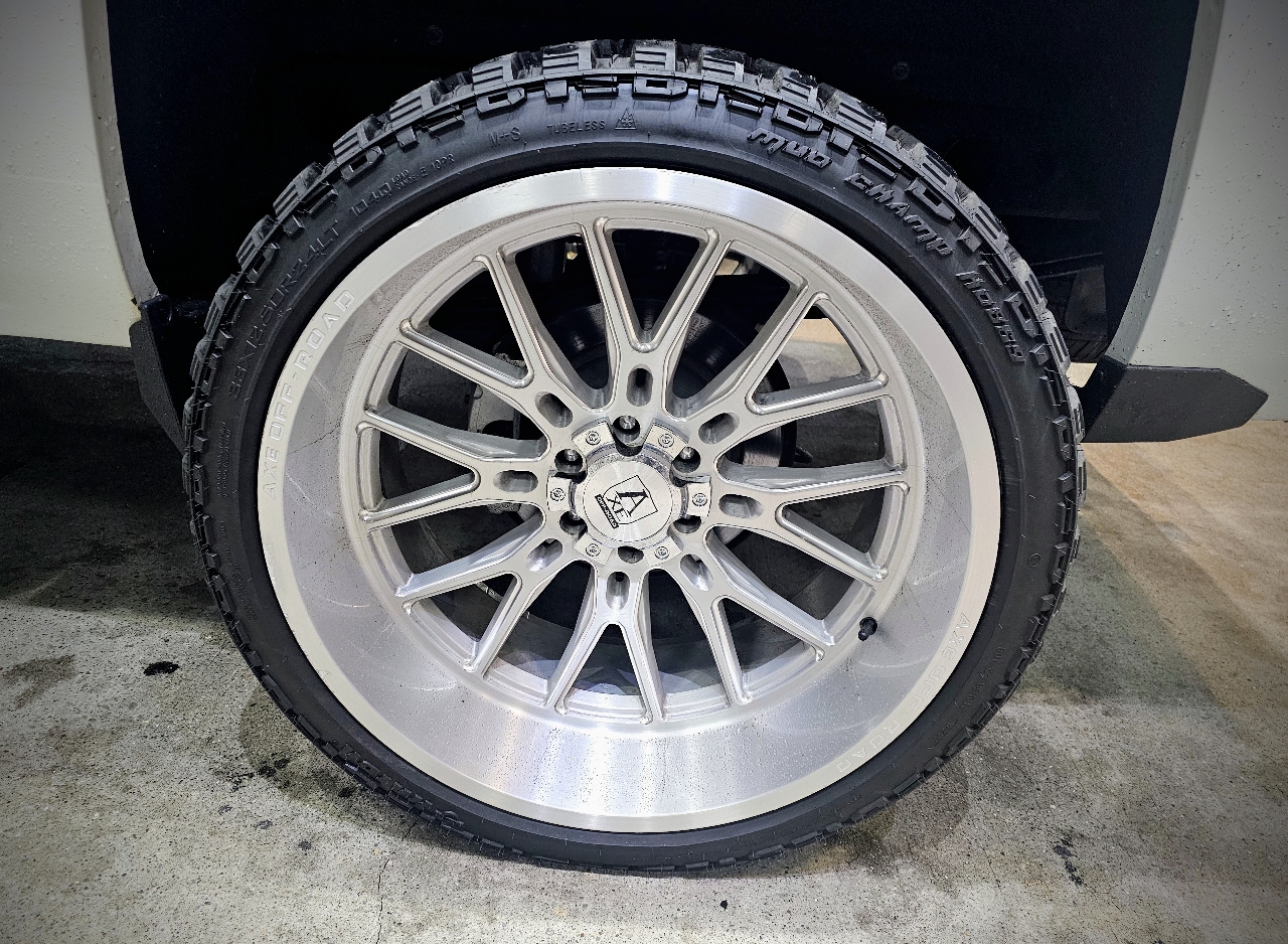 Chevrolet Silverado 1500 4WD Crew Cab 143.5" LT w/1LT 2014