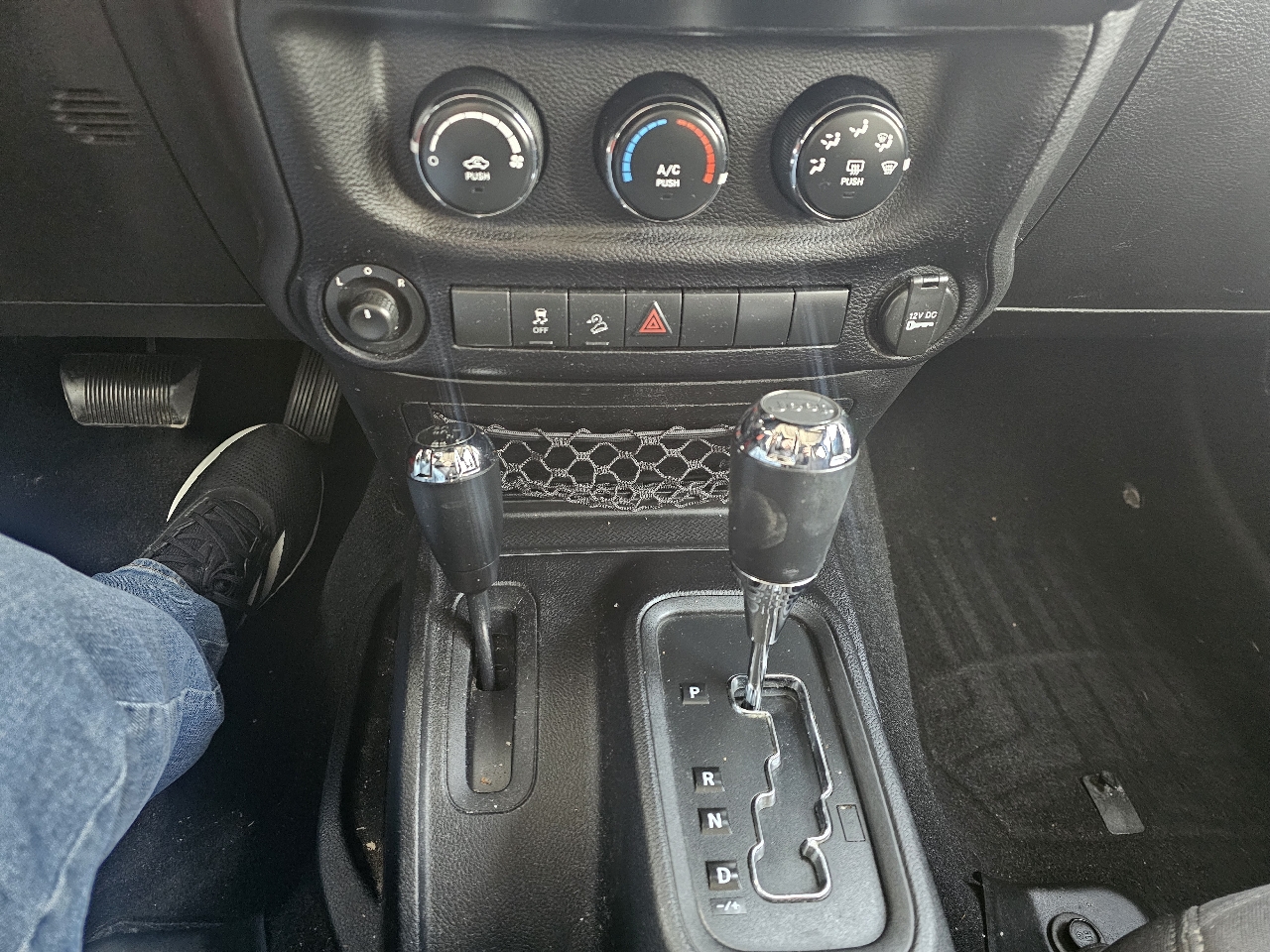 Jeep Wrangler Unlimited 4WD 4dr Sport 2013