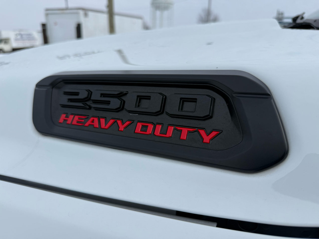 RAM 2500 Tradesman 4x4 Crew Cab 6'4" Box 2024