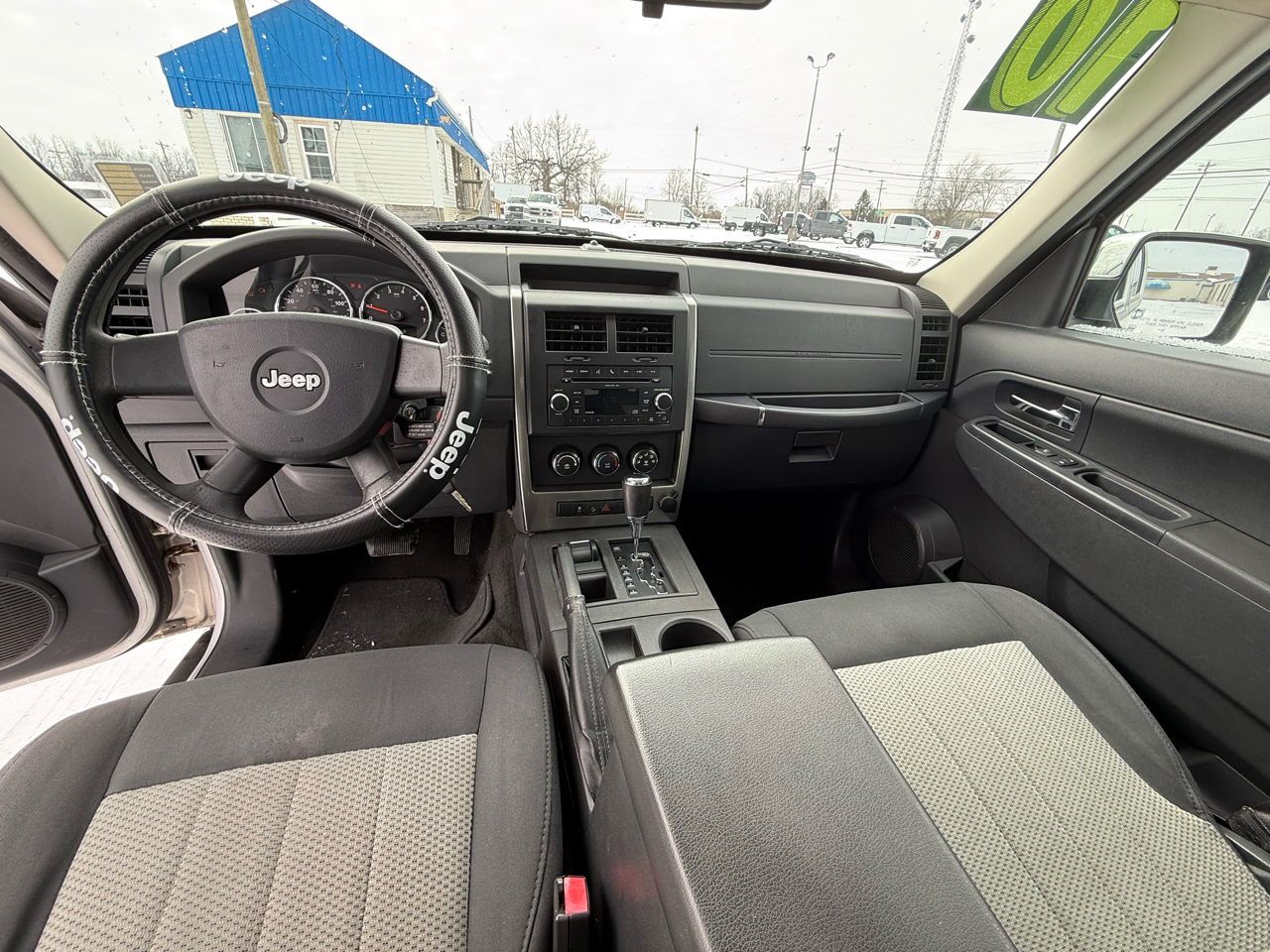 Jeep Liberty 4WD 4dr Sport 2010