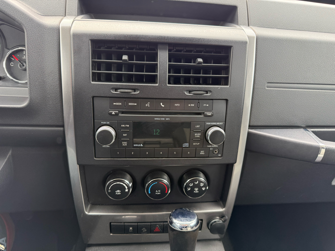 Jeep Liberty 4WD 4dr Sport 2010