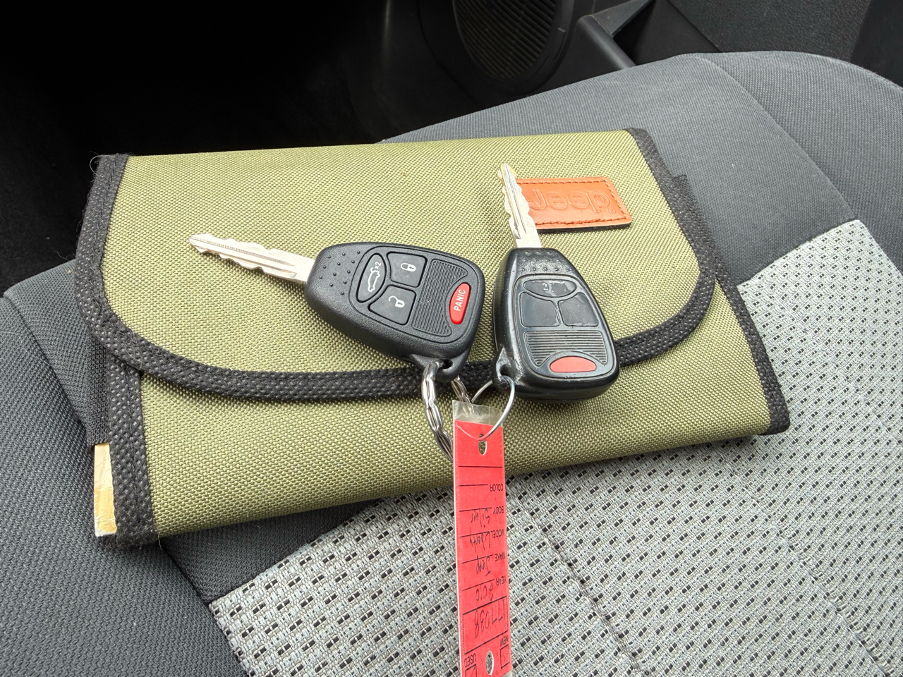 Jeep Liberty 4WD 4dr Sport 2010