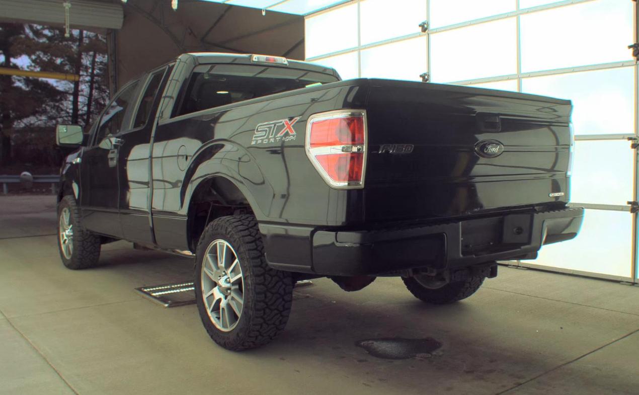 Ford F-150 4WD SuperCab 145" STX 2014