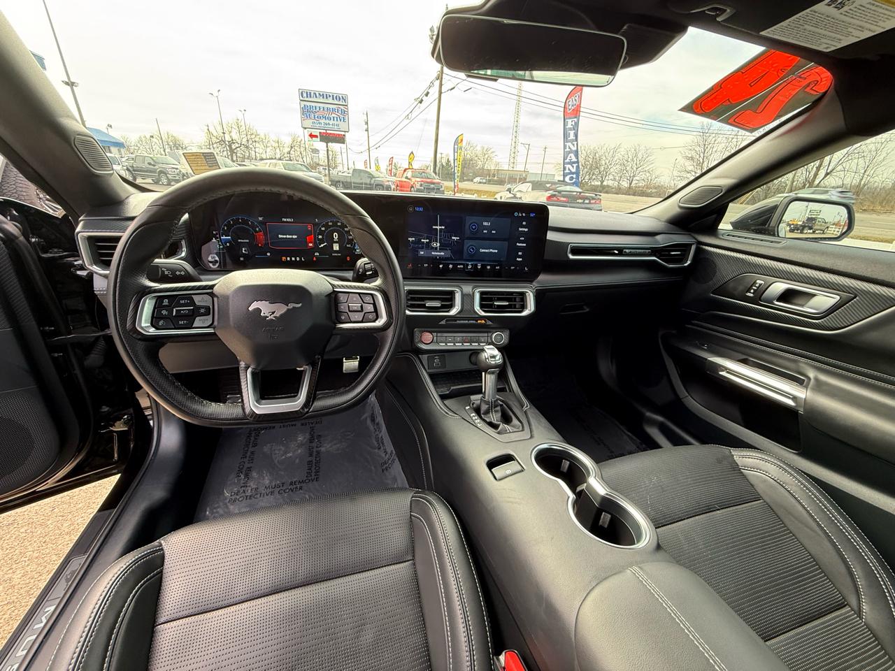 Ford Mustang EcoBoost Premium Fastback 2024