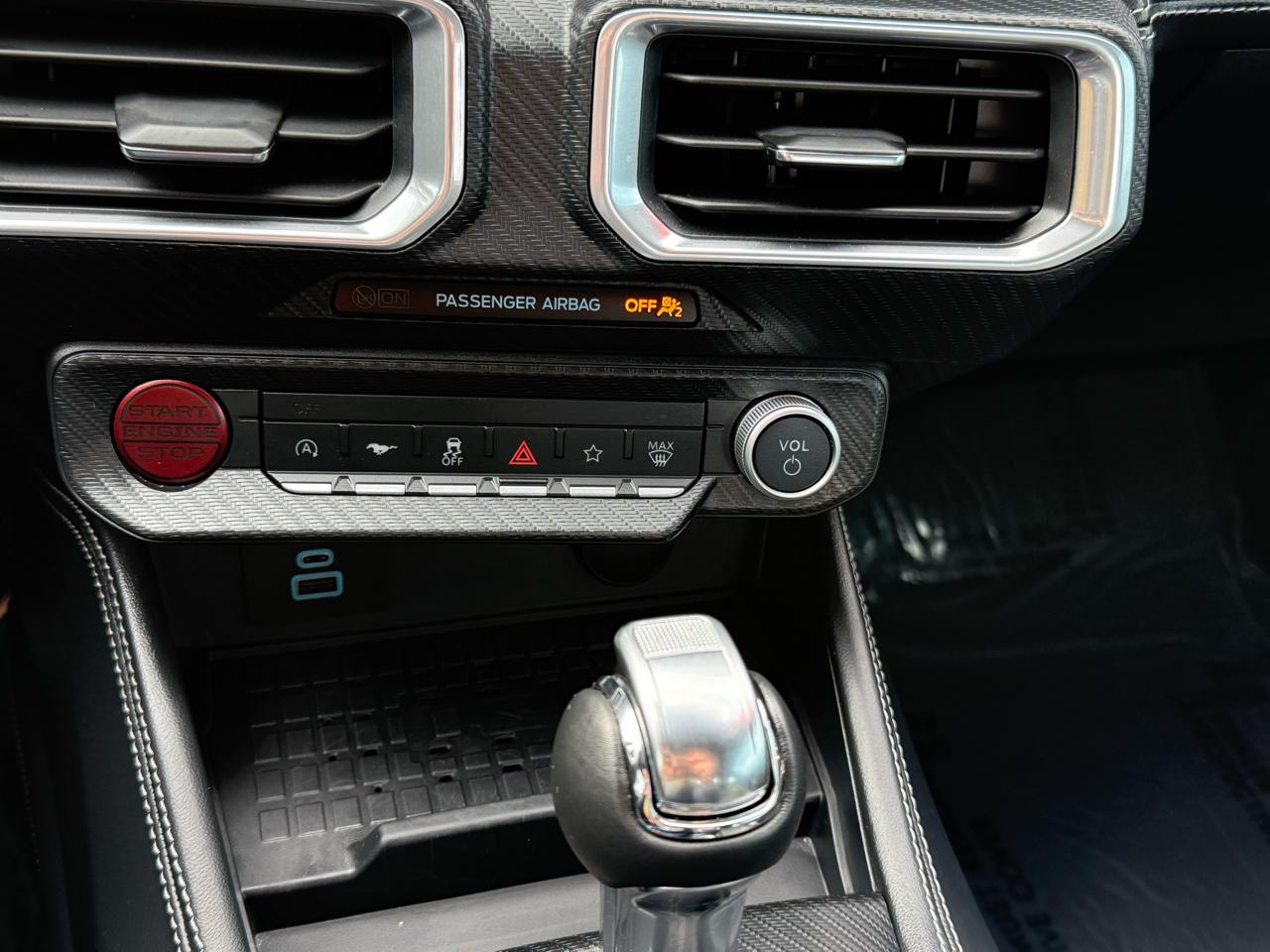 Ford Mustang EcoBoost Premium Fastback 2024