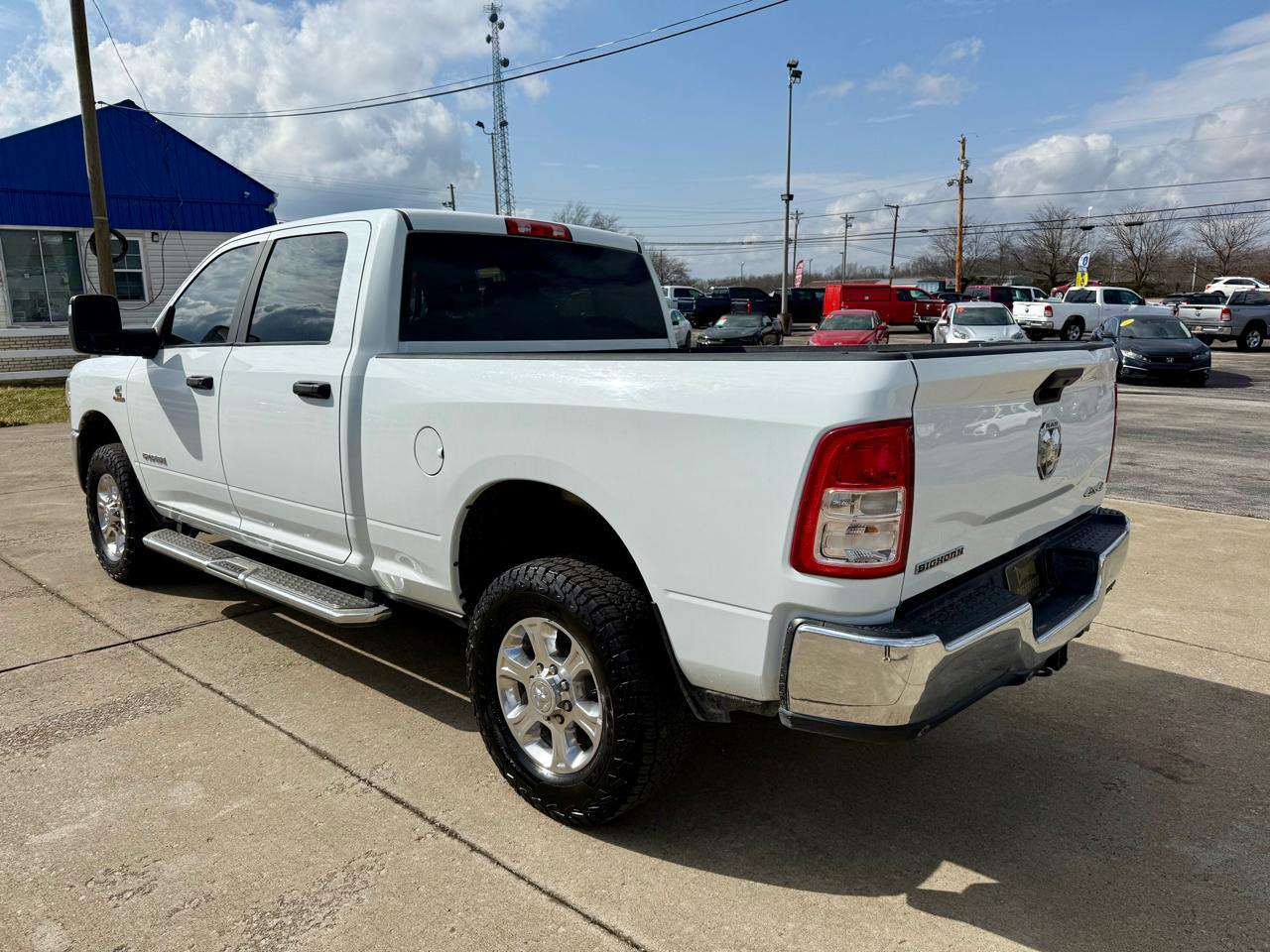 RAM 2500 Big Horn 4x4 Crew Cab 6'4" Box 2024