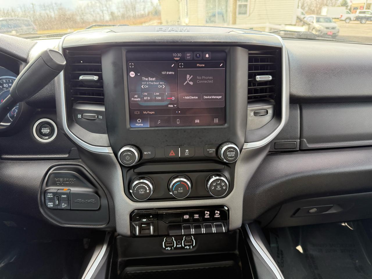 RAM 2500 Big Horn 4x4 Crew Cab 6'4" Box 2024