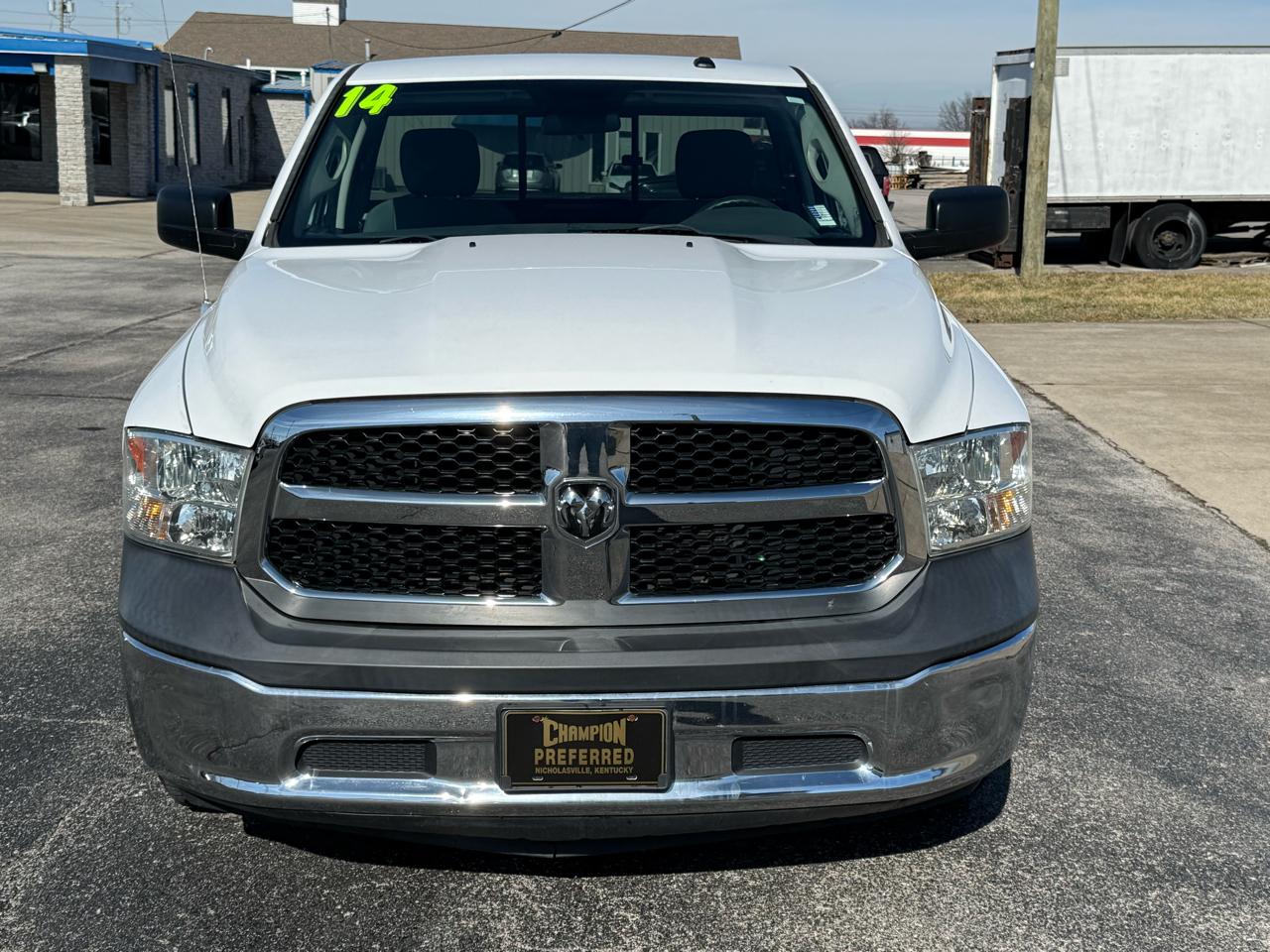 RAM 1500 2WD Reg Cab 140.5" Tradesman 2014
