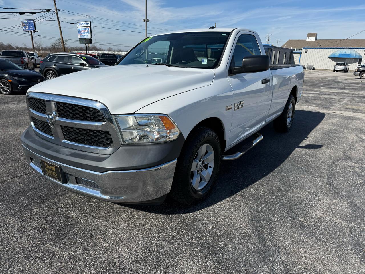 RAM 1500 2WD Reg Cab 140.5" Tradesman 2014
