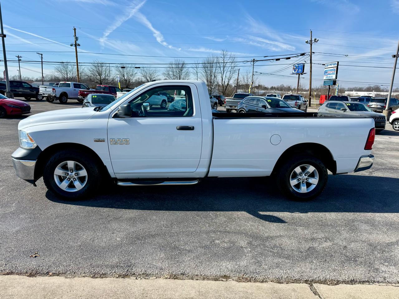 RAM 1500 2WD Reg Cab 140.5" Tradesman 2014
