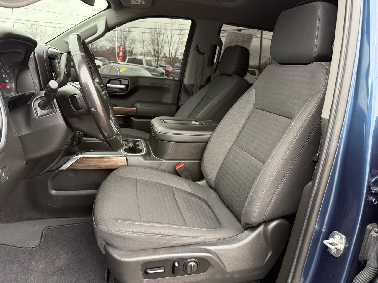 Chevrolet Silverado 1500 4WD Crew Cab 147" LT Trail Boss 2021