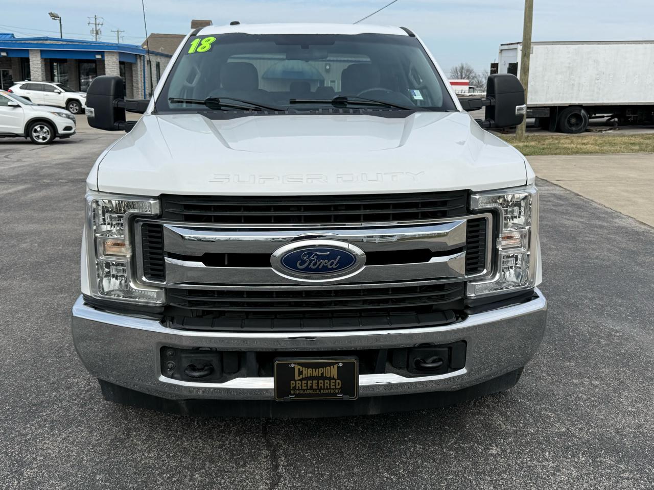 Ford Super Duty F-250 SRW XLT 2WD Crew Cab 8' Box 2018